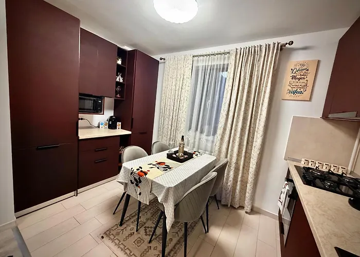 Hils Pallady Apartment *